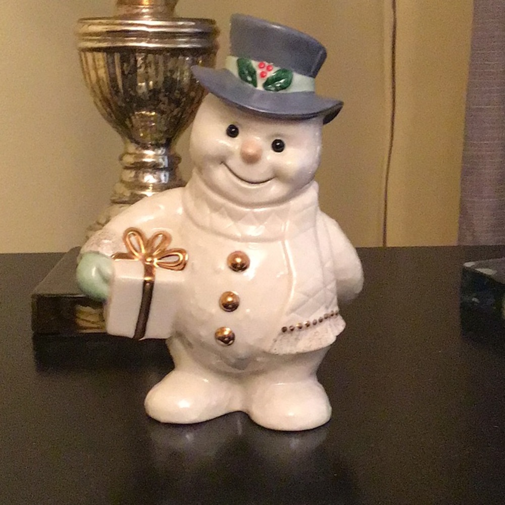 Lenox Santa